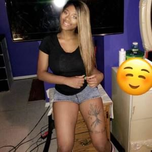 Meet your Posher, Antonette